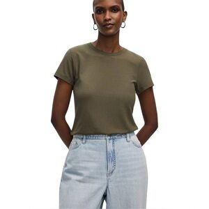 Reitmans Essentials Olive Green Fitted Ribbed Crew Neck Short Sleeve T-shirt